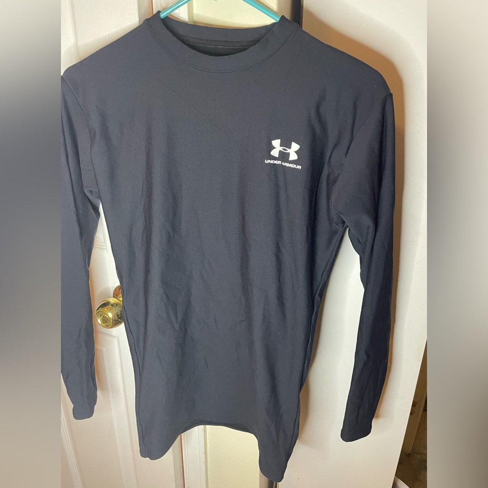 Black under armor cold gear